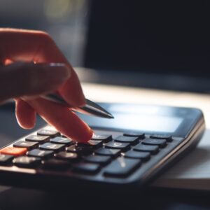 Estudia la maestría en finanzas